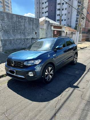 VOLKSWAGEN T-CROSS 1.0 200 TSI TOTAL FLEX COMFORTLINE AUTOMÁTICO VOLKSWAGEN T-CROSS 1.0 200 TSI TOTAL FLEX COMFORTLINE AUTOMÁTICO